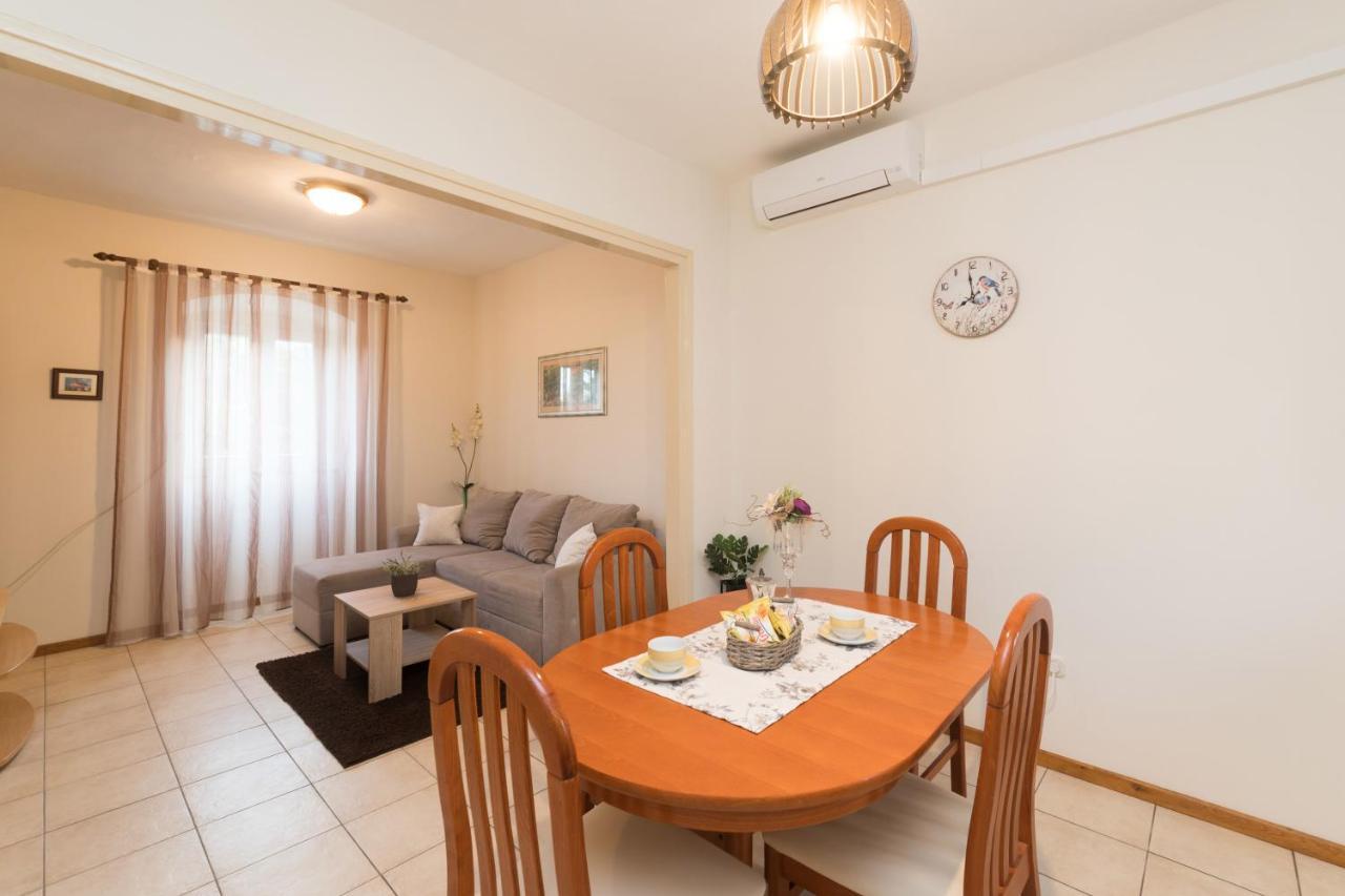 Apartment Tina Задар Екстериор снимка