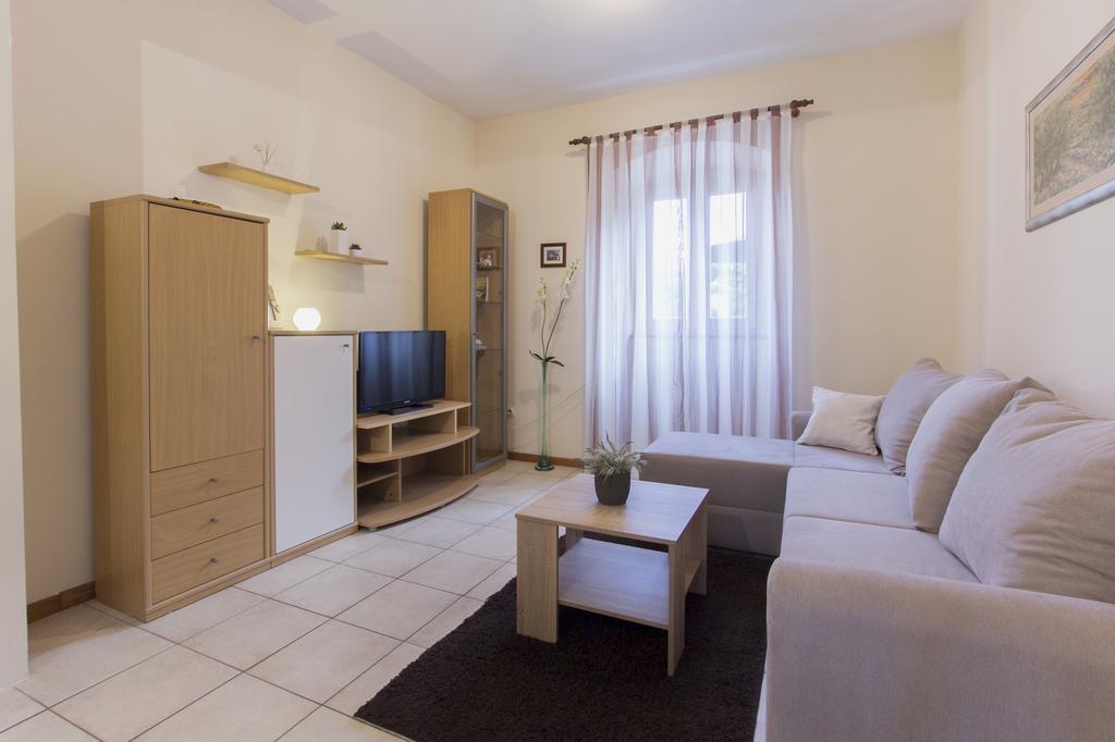 Apartment Tina Задар Екстериор снимка