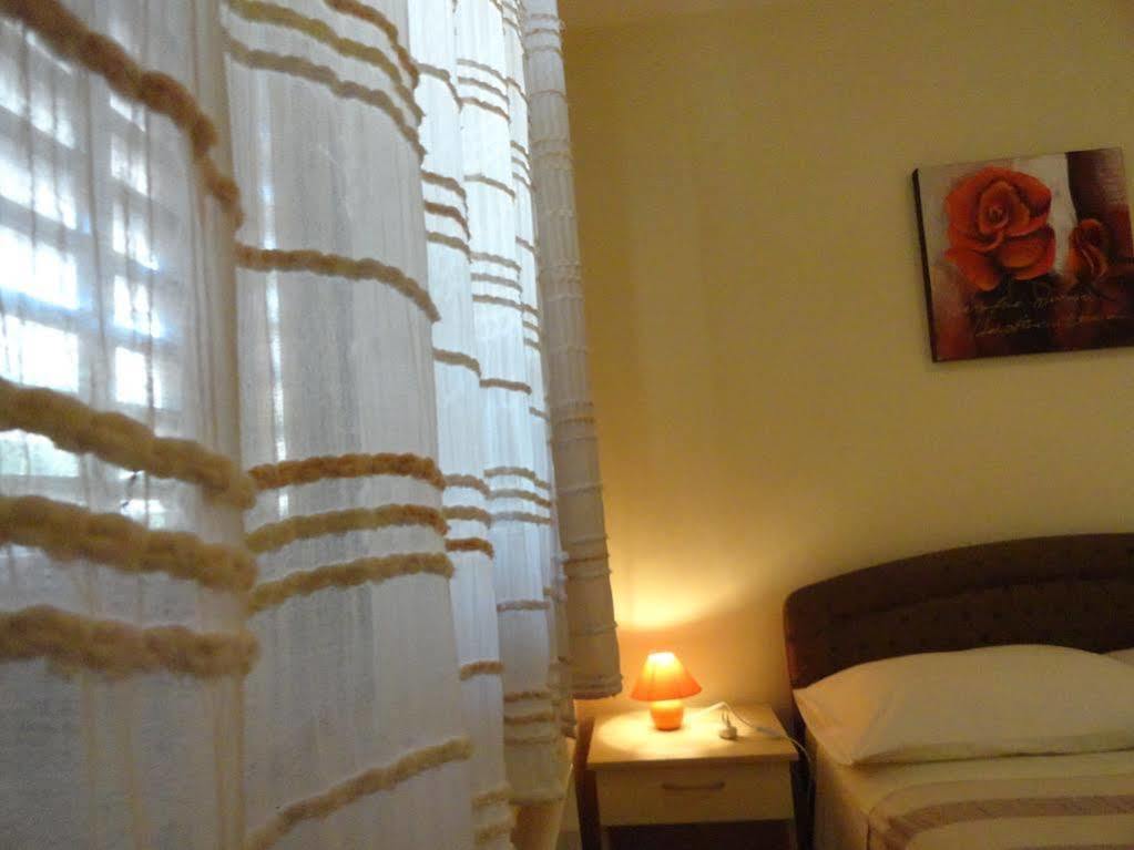 Apartment Tina Задар Екстериор снимка